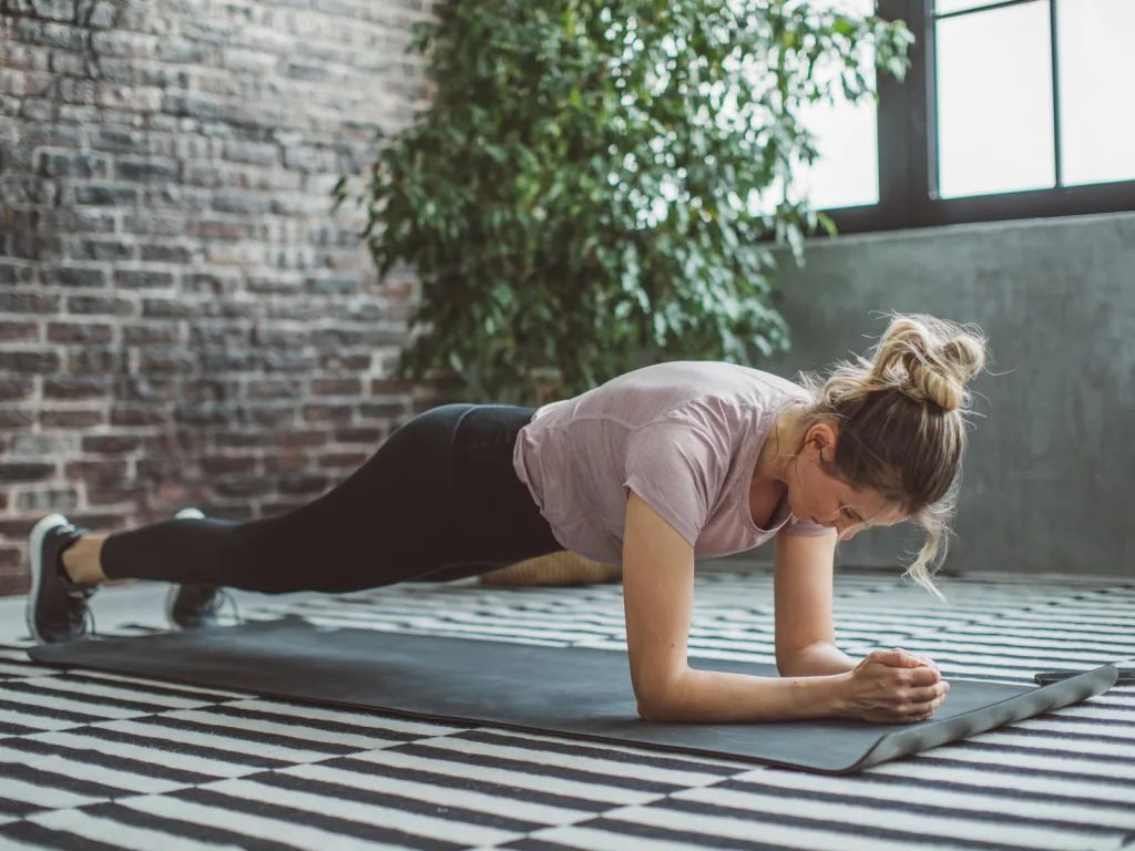 One Exercise, One Minute: How a Daily Plank Can Transform Your Body
