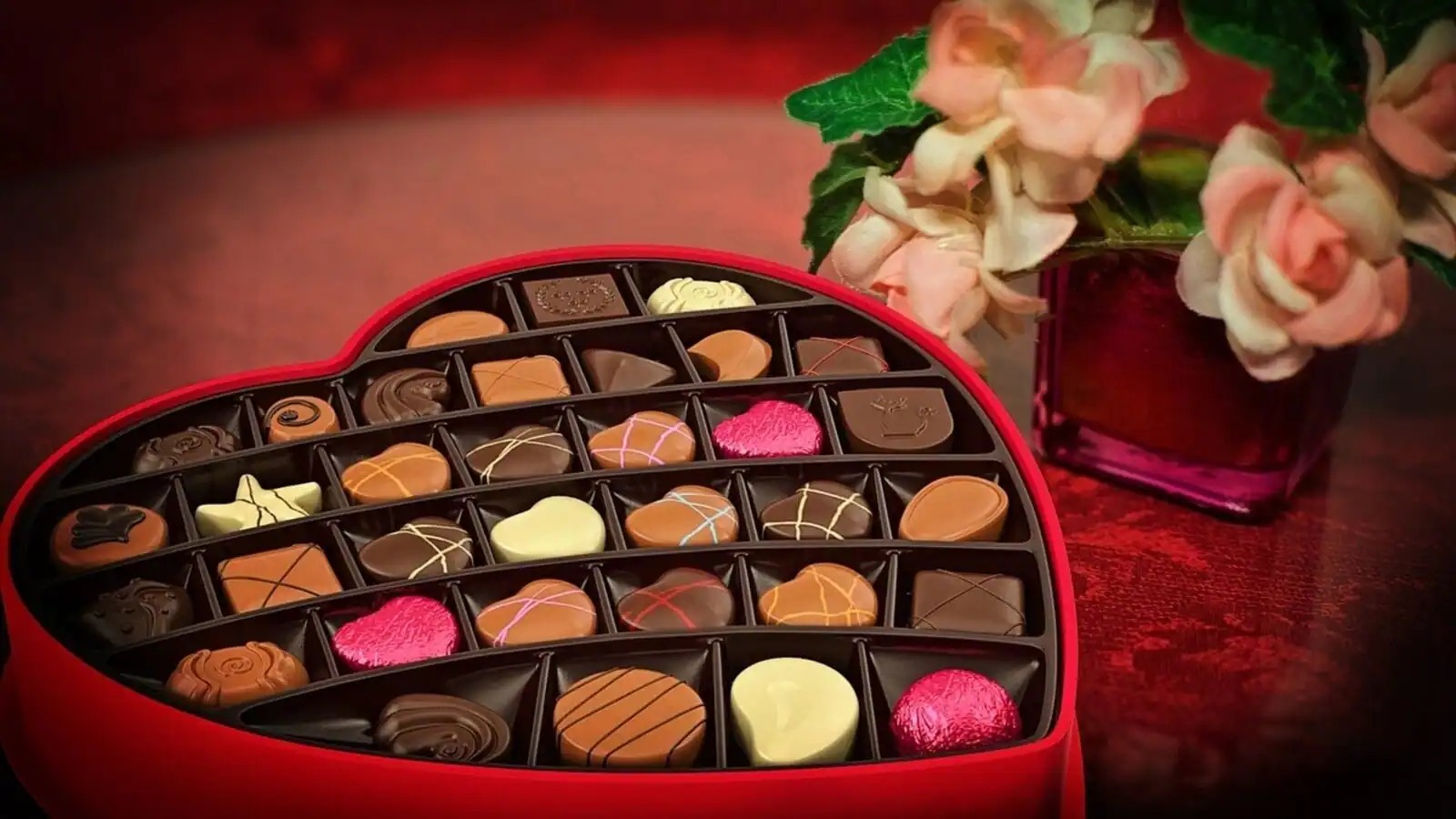 What Did India Order Most This Valentine’s Day? Instamart Reveals A Sweet Winner