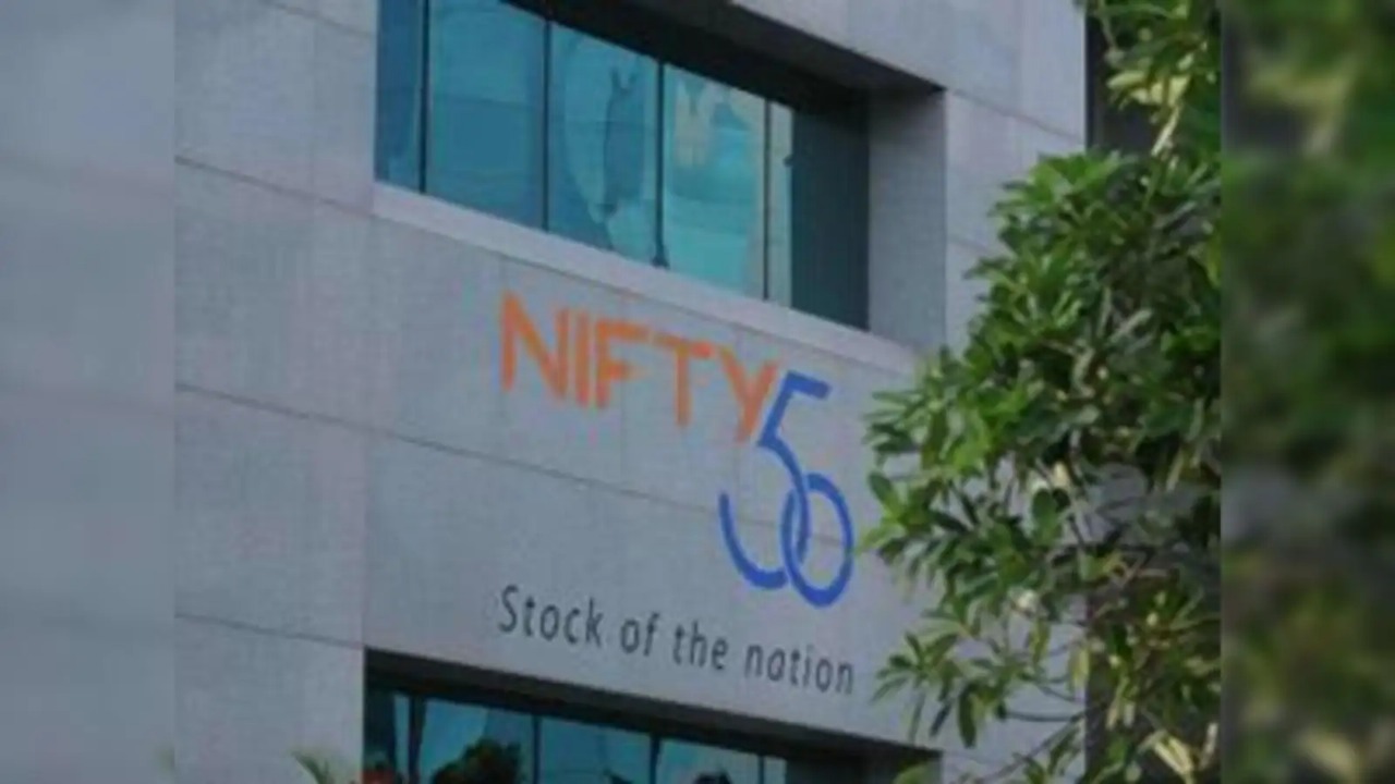 Nifty 50 Inches Up 0.02% In Pre-Open Trade Amid Mixed Market Sentiment