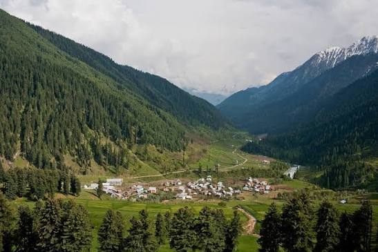 J&K to Finalize New Eco-Tourism Policy Within Six Months