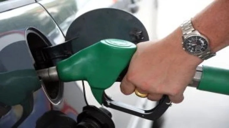 Fuel Price Relief On Horizon As Crude Stabilizes, Says Oil Minister Puri