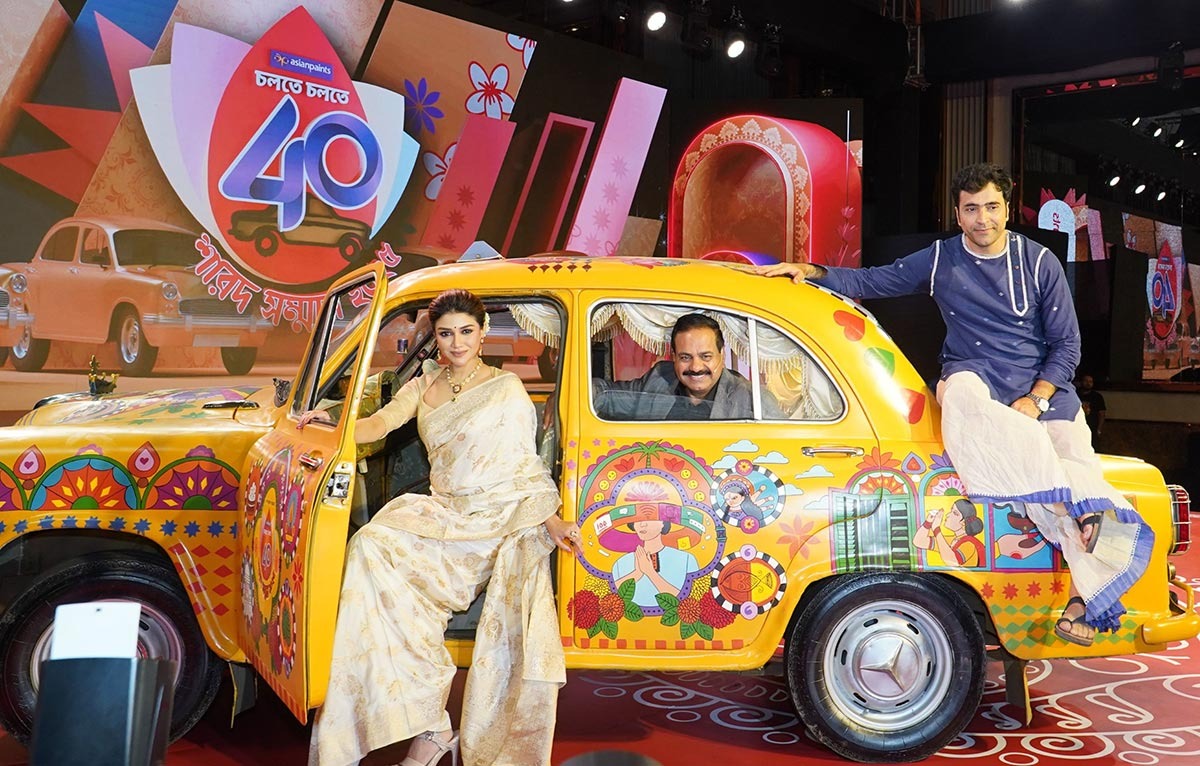 Yellow Taxis, Vibrant Tales: Asian Paints Drives 40 Years Of Sharad Shamman Creativity Through Kolkata
