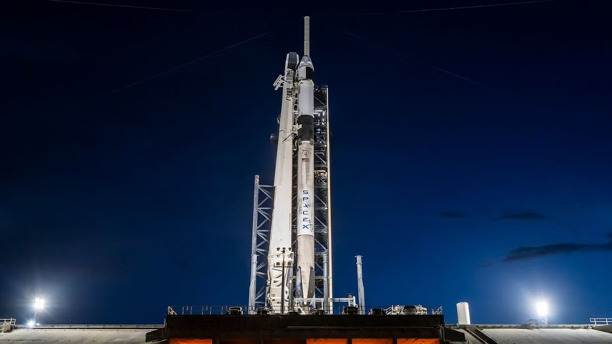 Crack in the Countdown: ISRO’s Vigil Prevents Disaster in SpaceX’s Axiom-4 Mission