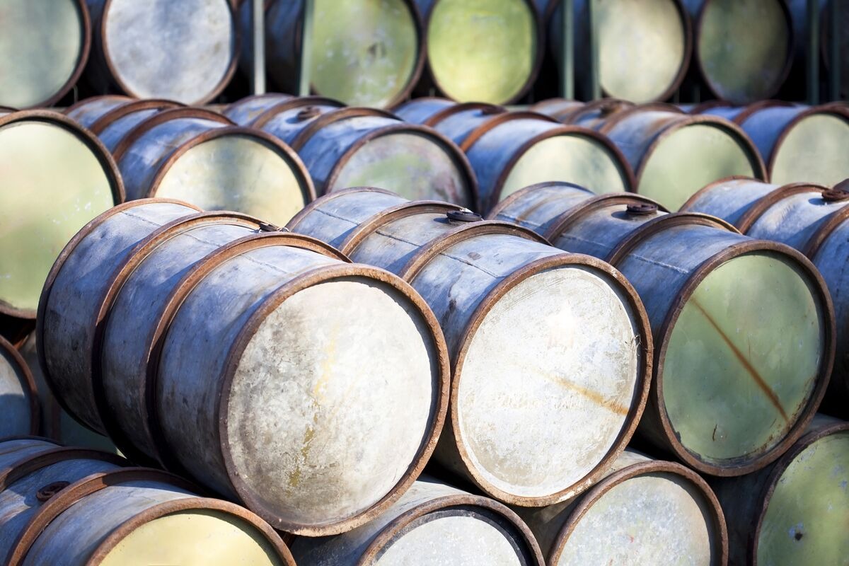 Reliance Buys Murban Crude In Rare Shift Amid EU Sanctions On Russian Oil