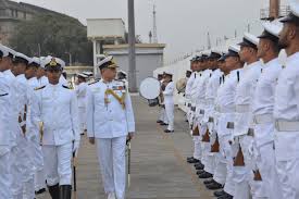 High Court to Coast Guard: Gratuity Only After 20 Years—No Shortcuts Allowed!