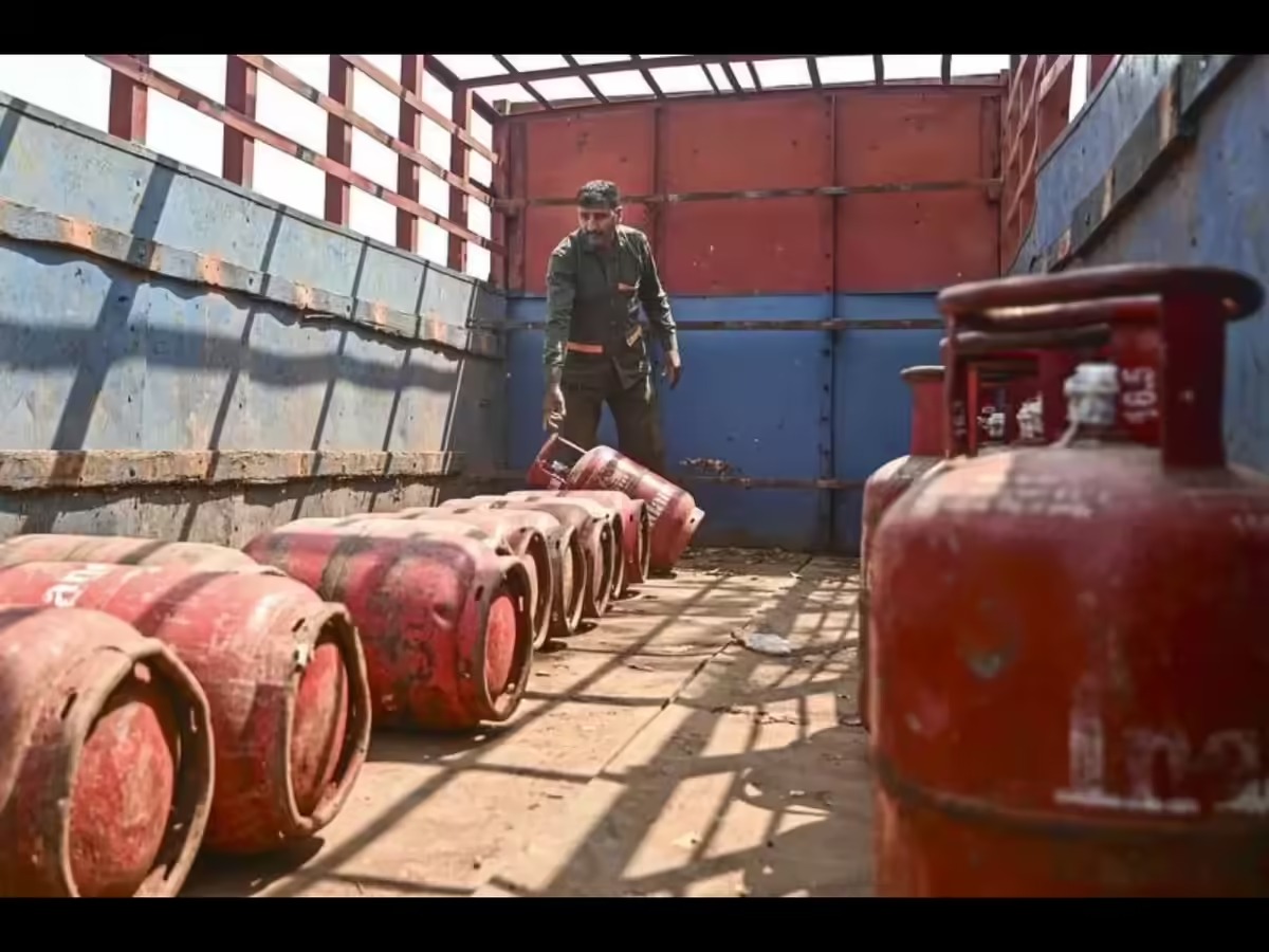 India’s LPG Demand To Ease As Oil Refiners Step Up Supply