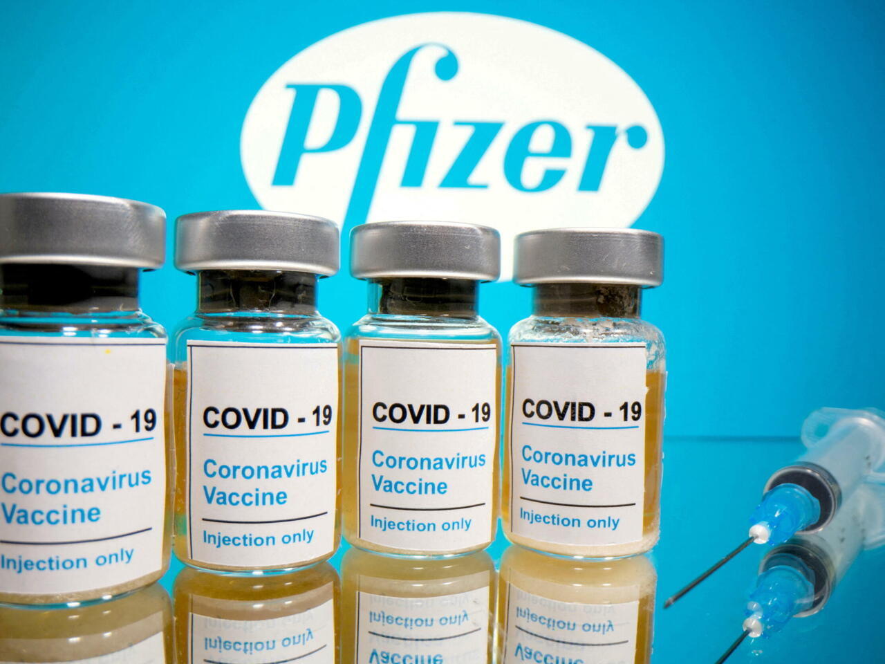 LIC Sells Pfizer Stake: Insurance Giant Lowers Holding to 4.026%