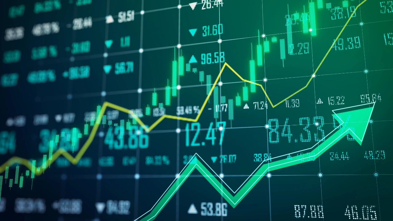 Mcap Mania: Top 10 Indian Giants Dial Up Rs 3.84 Lakh Cr in a Bullish Blitz