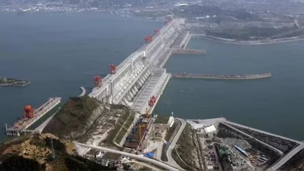 China’s Mega-Dam Sparks Alarm: ‘Water Bomb’ Near India’s Border Raises Strategic Concerns