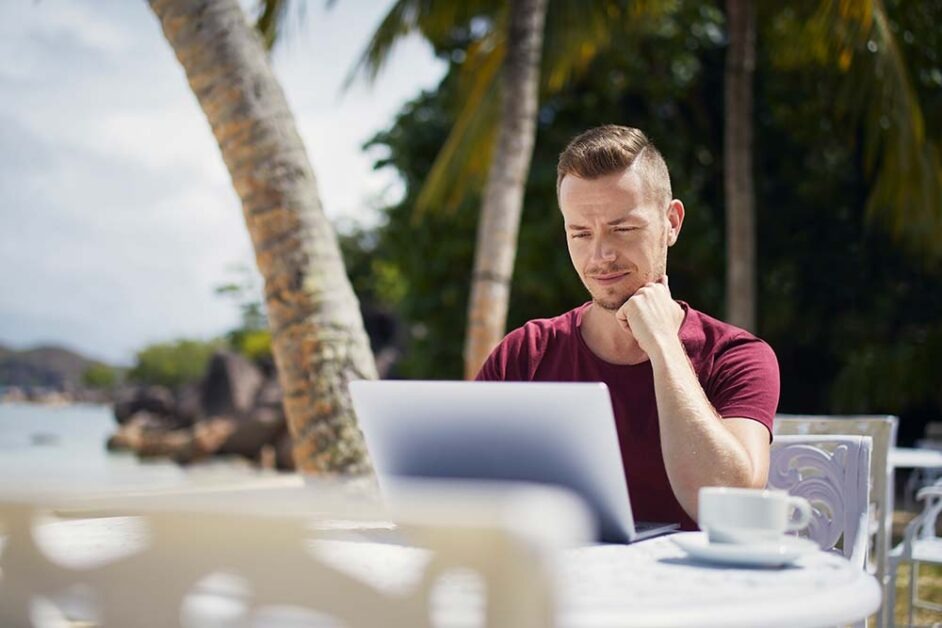 Work-from-Home Meets Wanderlust: Why Work-from-Vacation Is the Ultimate Productivity Shift in 2025
