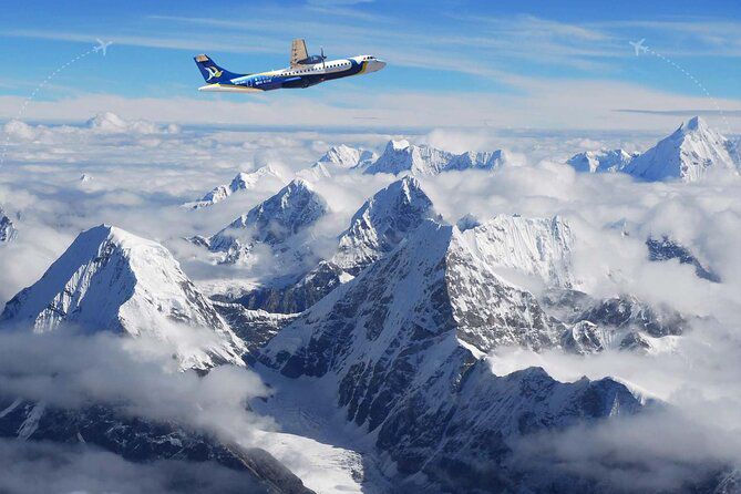 Winging It to the World’s Crown: The Everest Aerial Odyssey