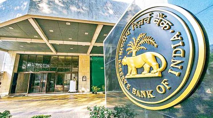 RBI’s Double Bond Offer: Rs 32,000 Crore on the Table, More if You Want It