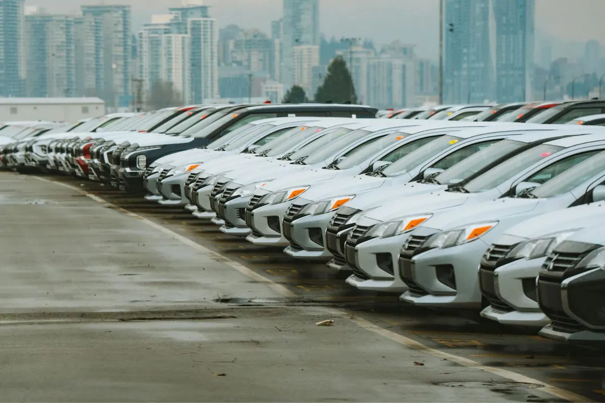 Trump's 25% Auto Tariff Shakes Indian Auto Sector: Key Players Brace for Impact