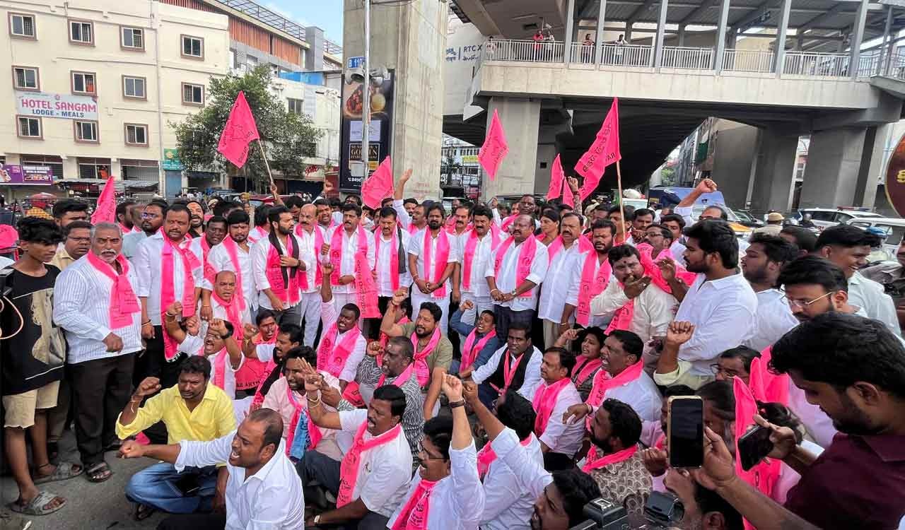 Voices of Justice: Telangana BC Bandh Sees Political Giants Stand Together