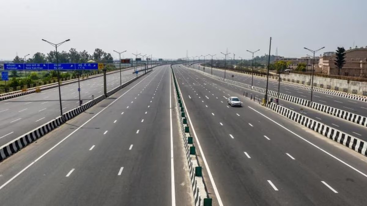 Gadkari Unveils Vision 2047 for National Highways: Quality and Technology Take Center Stage
