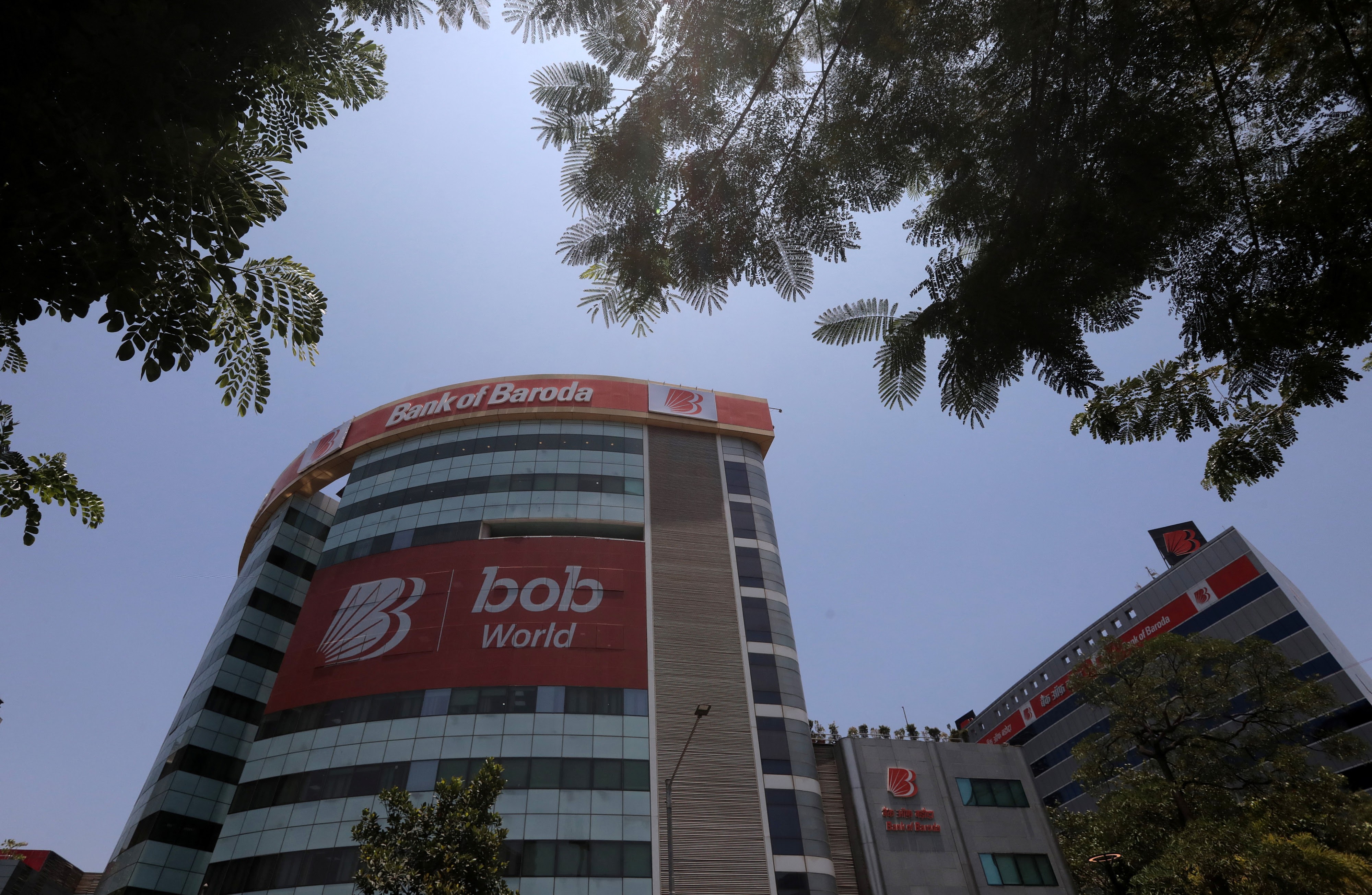 Bank of Baroda Unlocks Paper Shares via Special Demat Window