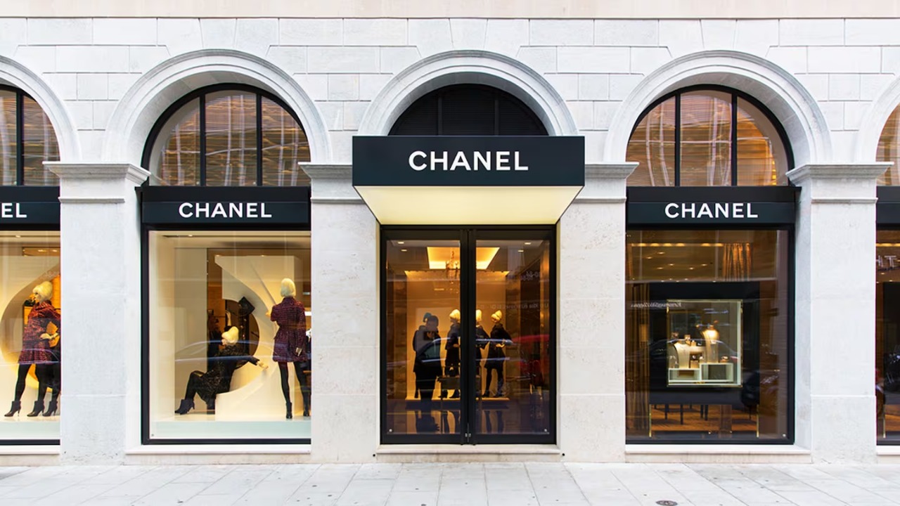 Chanel’s Bold Move: Profit Plummets, But the Fashion House Goes All-In on the Future
