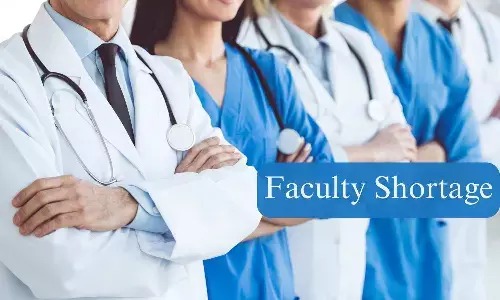 Back to Class: Govt Eyes Retired Teachers to Fill Medical Faculty Gaps