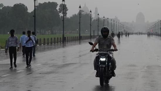 Yellow Alert Rings Out: Delhi-NCR Braces for Heavy Showers