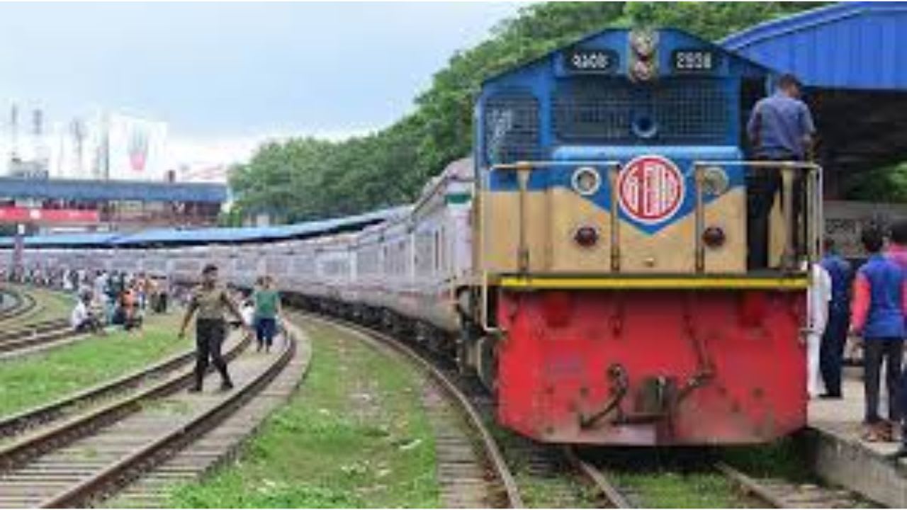 All Aboard the Eid Express: Bangladesh Railway Introduces Online Ticket Booking
