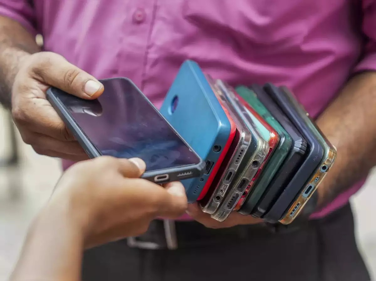 India's 5G Revolution: Second-Hand Smartphones Become the Go-To Choice for Savvy Shoppers