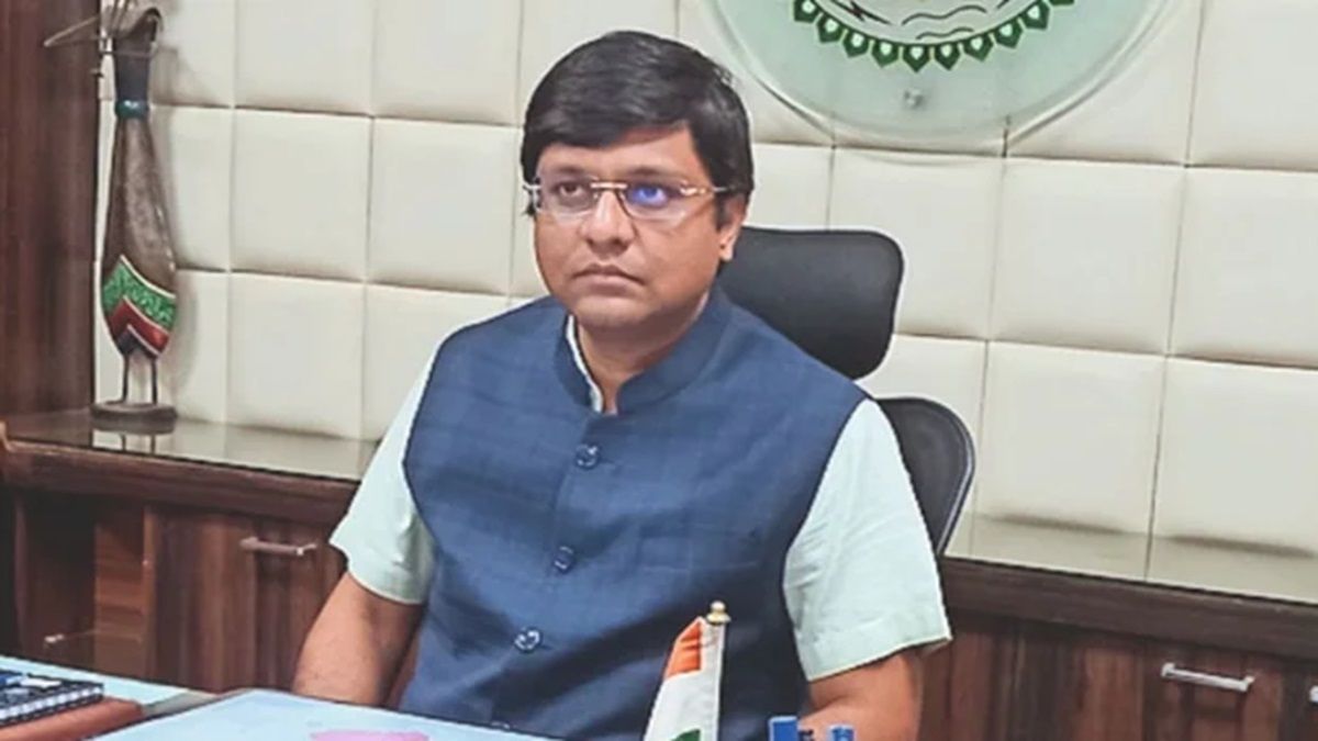 How Did Ravi Mittal Rise To Become Deputy Secretary In PMO?