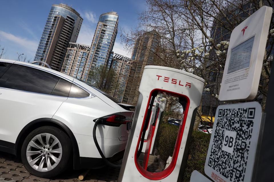 Tesla’s Market Grip Slips: August EV Share Falls To 38 Percent, Lowest Since 2017