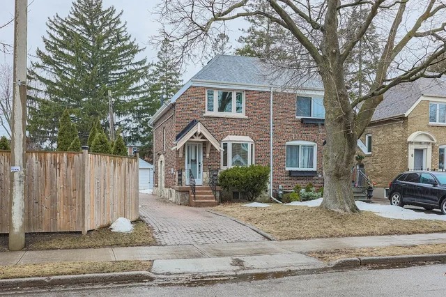 EMIs, Pressure & Property Dreams — Welcome to Your 30s