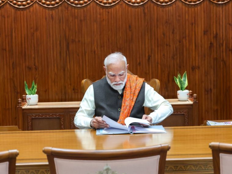 Centre Clears ₹10,000 Cr Startup India Fund of Funds 2.0: Boosting Deep-Tech and Early-Stage Ventures