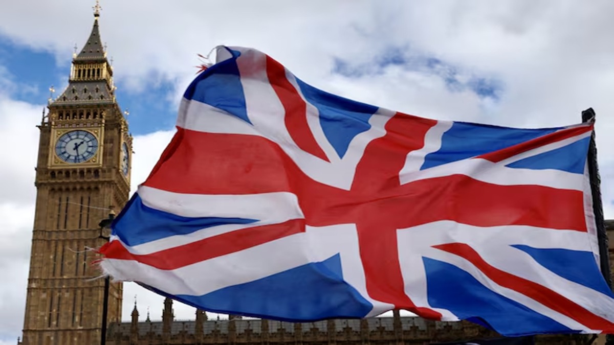 UK Visa Crackdown Hits Indian Workforce: Care Visas Plunge 93%, Skilled Applications Down 18%