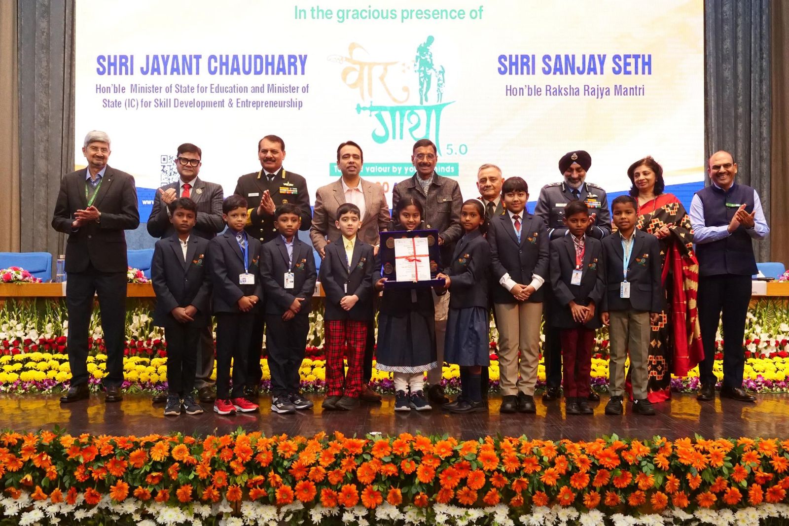 Honouring Young Patriots: Leaders Felicitate Super‑100 Champions of Veer Gatha 5.0