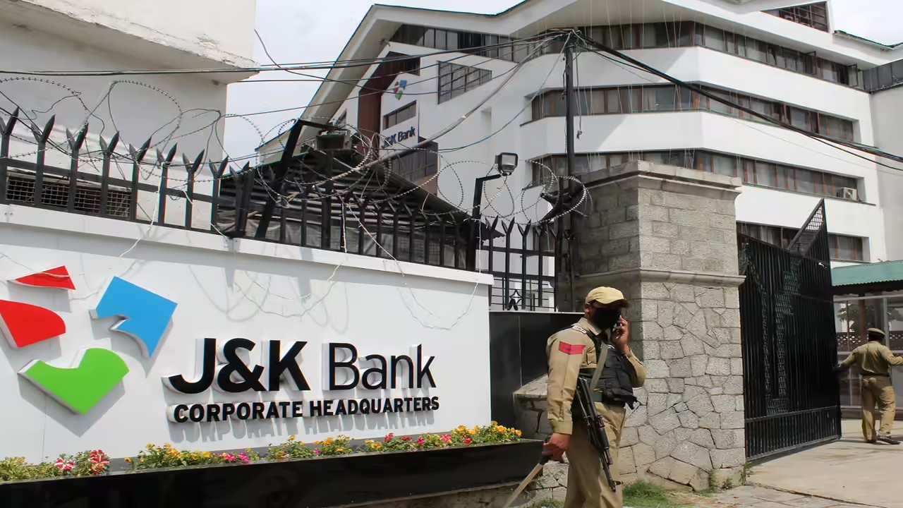 J&K Bank Sets Stage for ₹1,250 Crore Revival: Equity and Bonds to Power Growth