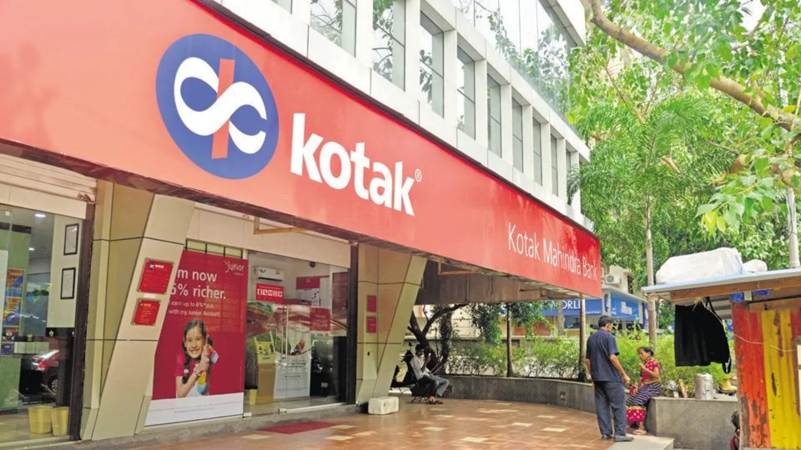 Brokerages Upgrade Kotak Mahindra Bank to 'Buy' Post Strong Q3 FY2025 Performance