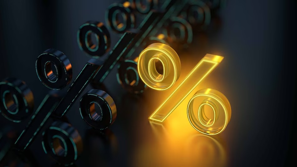 Banks Hit the Brakes on FD Rates—Investors Left in Slow Lane