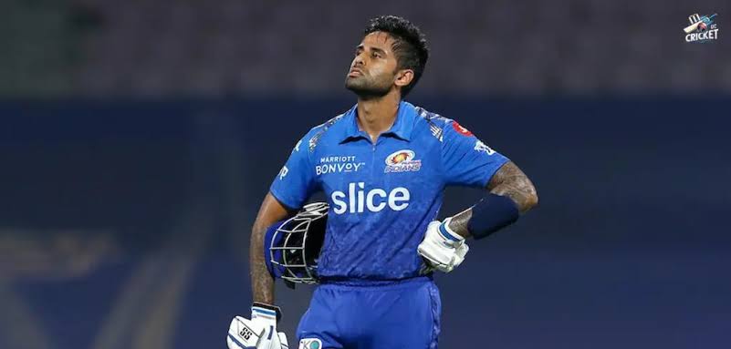 Mumbai Indians in Pursuit of 204, N Dhir Leads the Charge