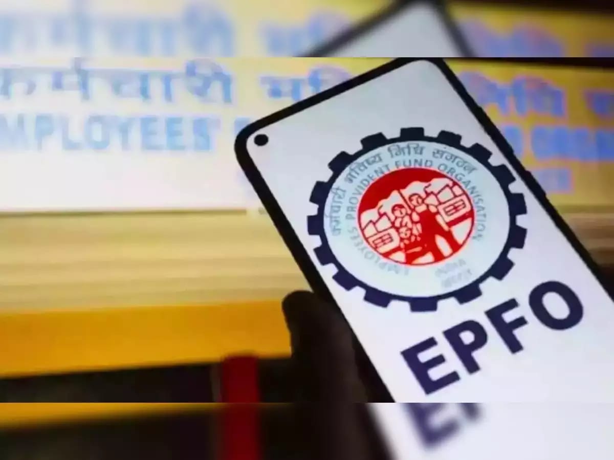 Private PF Trusts Exit: Why EPFO Is the New Favorite for Companies