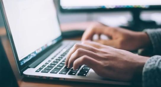 DU Students Get a Cloud 9 Upgrade: AI & Cybersecurity Training with Google