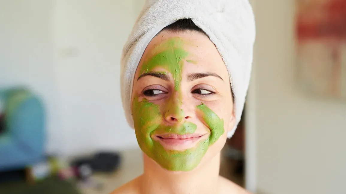 Busting Myths: Can Soaked Tulsi Leaves Really Clear Your Skin?