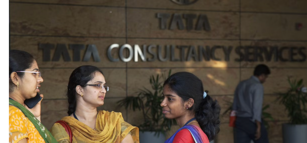 TCS Rolls Out ₹40,000 Bonus to Fast-Track Senior Hiring Under ‘Quick Joiner’ Plan