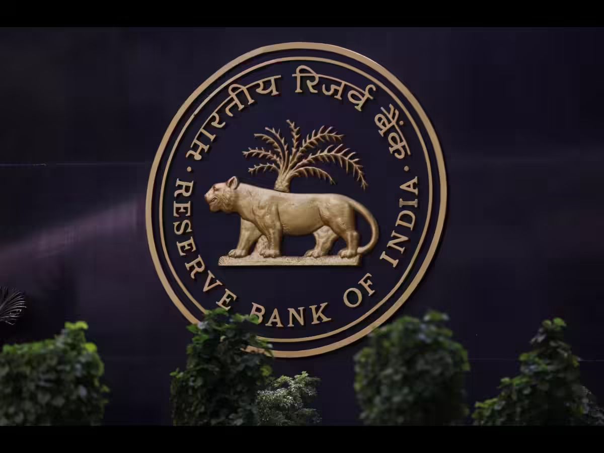 RBI Drops Red Tape On Outward Remittances; Banks To Own Compliance