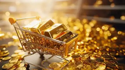 Gold Prices Surge Amid Market Uncertainty, Silver Sees Marginal Decline