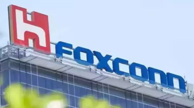 Foxconn’s Hiring Spree: 30,000 Workers Join Devanahalli Plant in Just 8 Months
