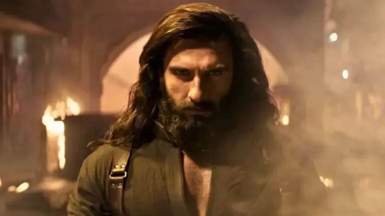‘Dhurandhar’ Roars Past ₹550 Crore Mark Worldwide, Becomes Ranveer Singh’s Biggest Blockbuster Yet