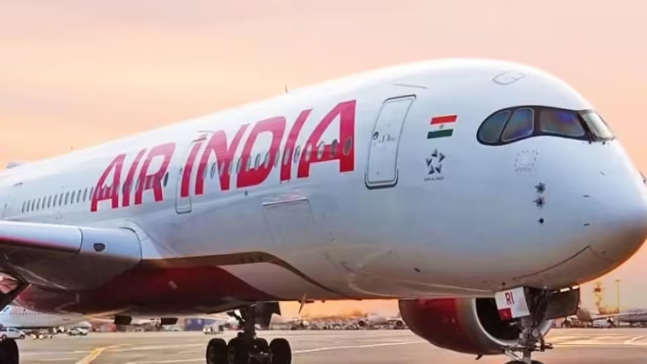 Air India Flight AI887 Returns to Delhi Mid-Air After Technical Snag Post Take-Off
