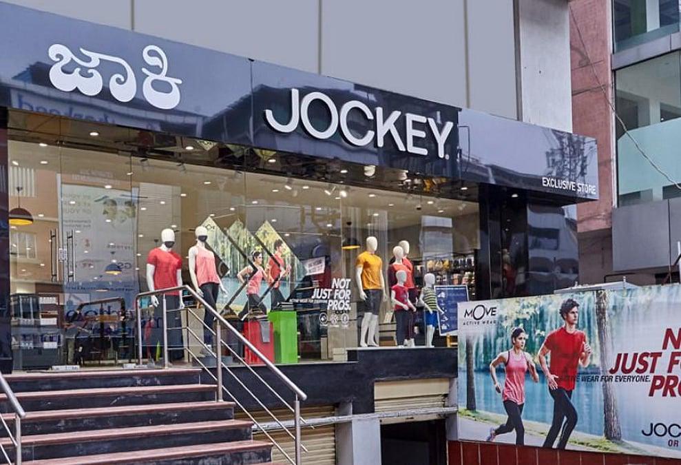 Racing Ahead: Jockey Hits 1,500 Stores While Keeping Comfort in the Lead