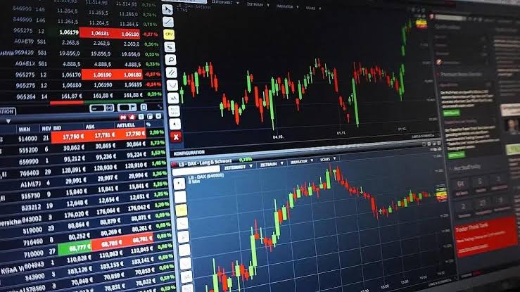 Volatility Takes the Wheel: Sensex, Nifty Stage Midday Comeback Amid Global Jitters