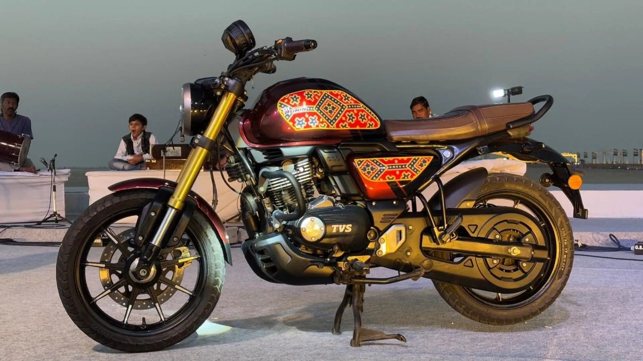 TVS Unveils Stunning 'Rann Utsav' Edition Ronins: A Fusion of Culture and Engineering