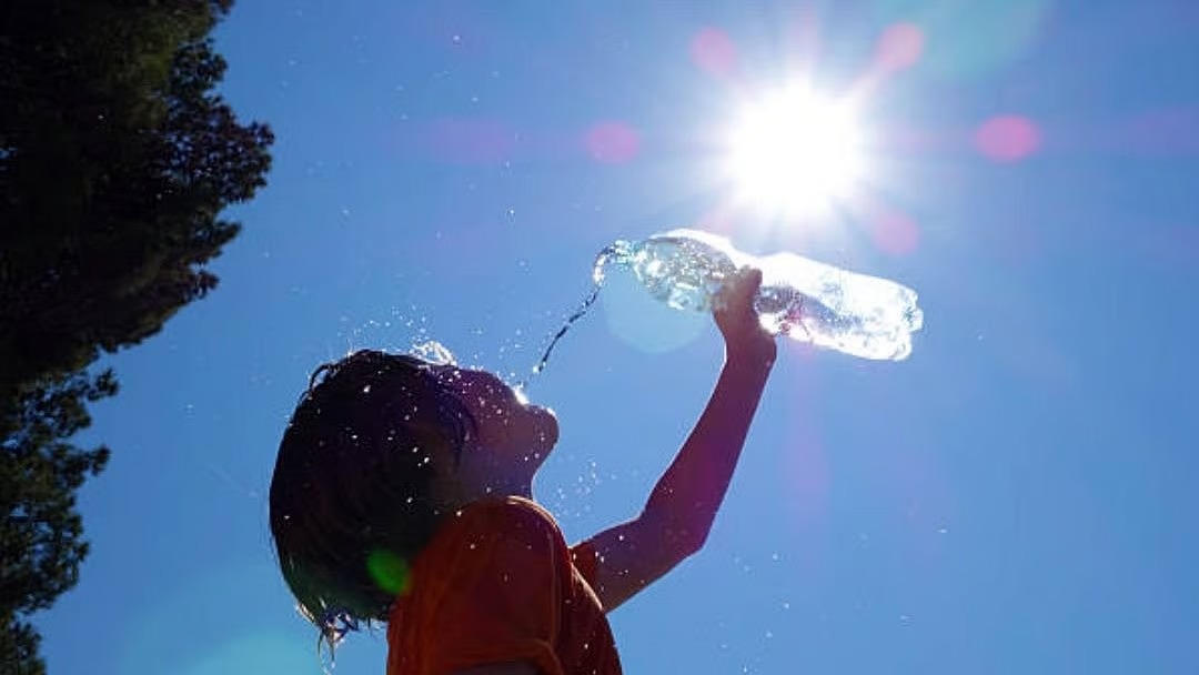 Mumbai Experiences Relief from Heat with Cooler Temperatures