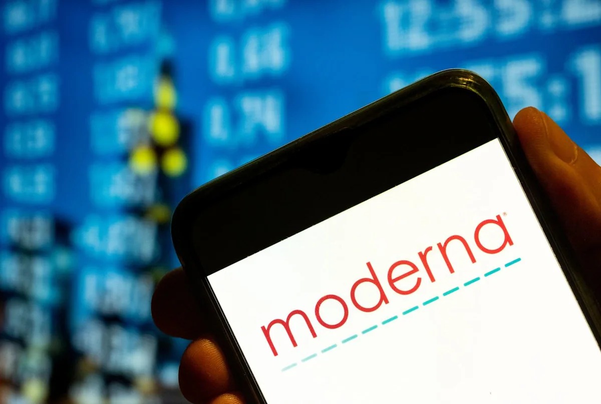 A Shot Heard Around Wall Street: Moderna Surges 177% on Oncology Milestone