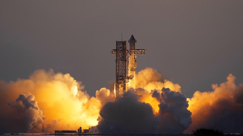 Starship Spins Out! SpaceX Loses Contact in High-Stakes Test Flight